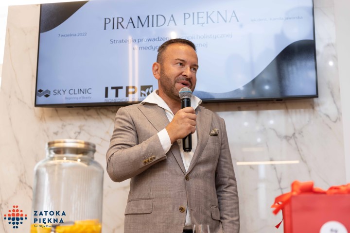 Piotr Tkacz, SKY Clinic