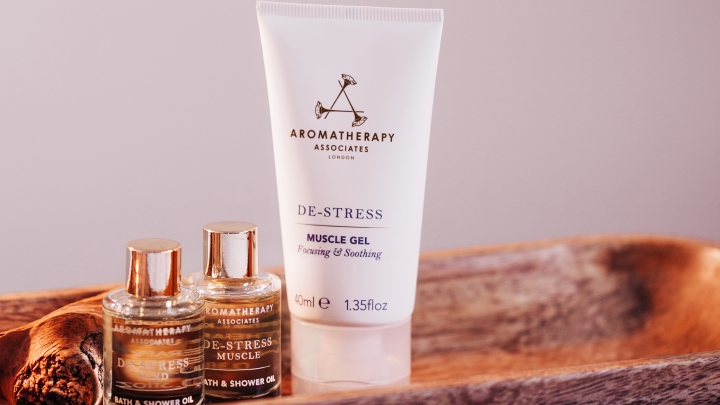 De-Stress. Aromatherapy associates