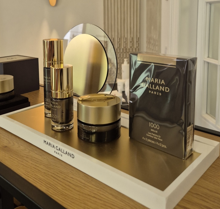 1061 La Crème Riche 1061 La Crème Riche