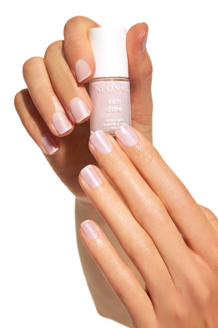 Rich Care Overnight Nail Mask