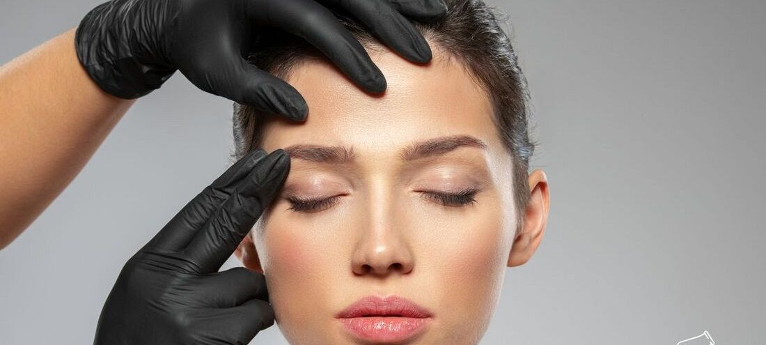 Na czym polega Dual Plane Hairline Brow Lift, czyli innowacyjna technika chirurgicznego liftingu brwi?
