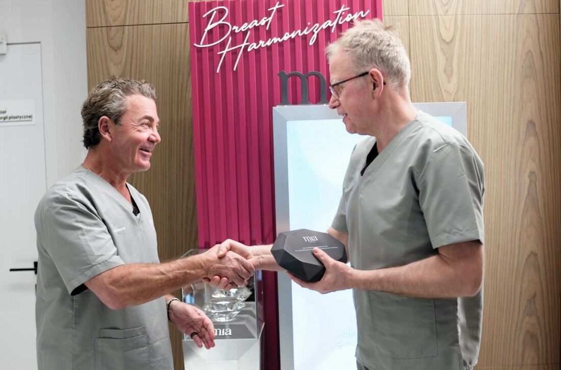 Harmonizacja piersi MIA Femtech™ w Timeless Chirurgia Plastyczna w Warszawie 