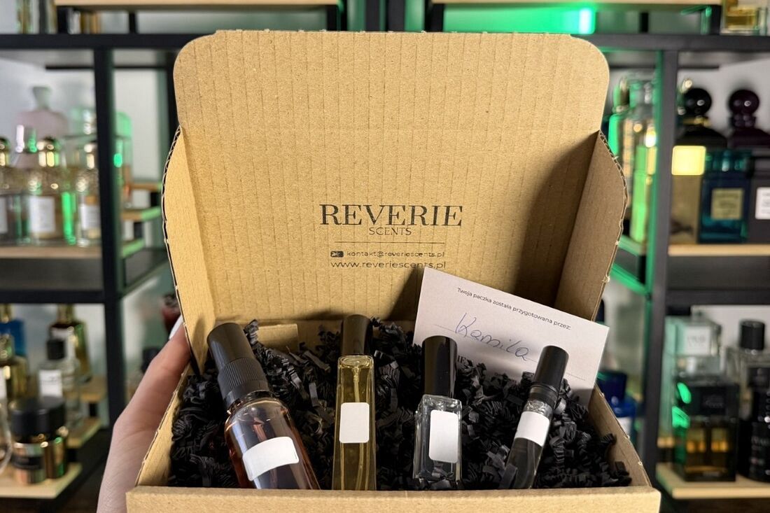 Odlewki perfum damskich – luksusowe zapachy na każdą kieszeń
