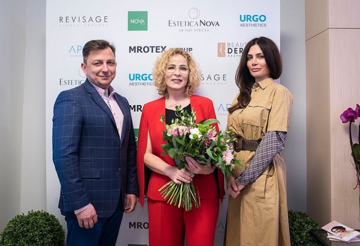 Na zdj. Artur Pindel (BD Aesthetic), dr Ewa Rybicka (Estetica Nova), Ewa Bukowska