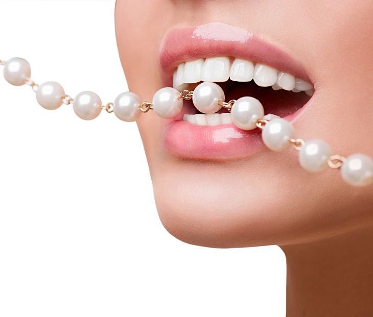 Biżuteria nazębna - dla pięknych i zadbanych zębów!  
