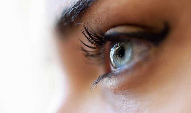 Jak dbać o wzrok? Poznaj sposoby na zdrowe oczy