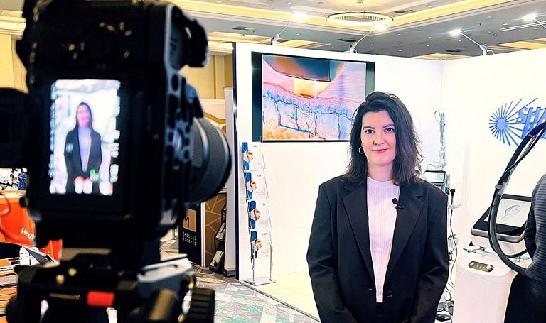 Laser erbowo-szklany a laser tulowy – regeneracja skóry za pomocą nieablacyjnych laserów frakcyjnych