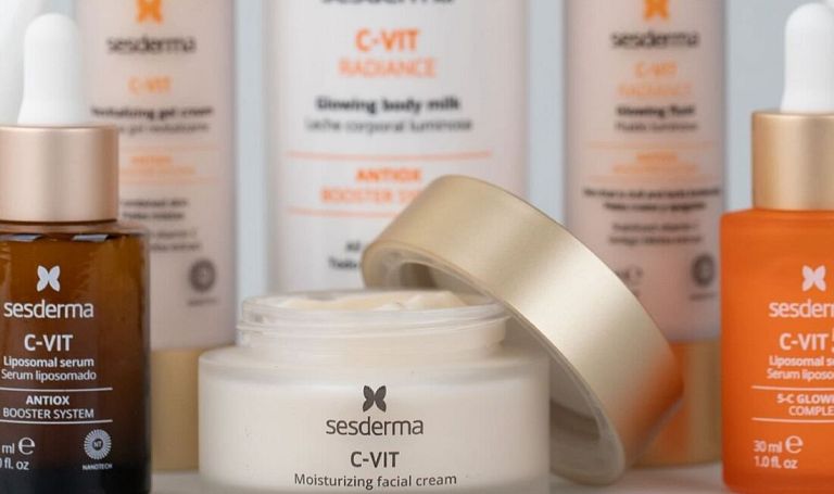 15 lat Sesderma w Polsce.  I o tym, jak zmieniła się pielęgnacja skóry Polek.