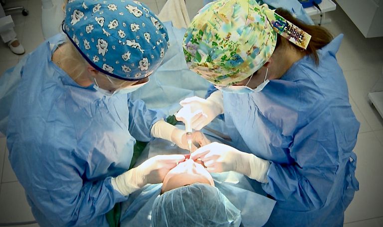 Pionierski zabieg rekonstrukcji tkanki kostnej żuchwy w gdańskiej Klinice Vivadental!