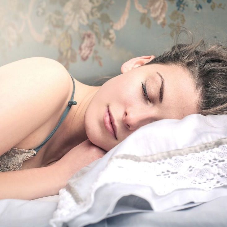 Powody, dla których brak snu szkodzi urodzie