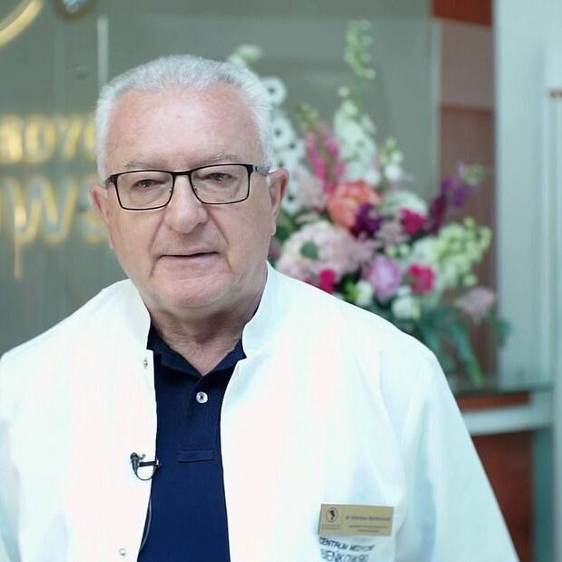 Medyczne i kosmetyczne działanie najnowszego Icoone Medical Laser wyjaśnia dr Wiesław Bieńkowski