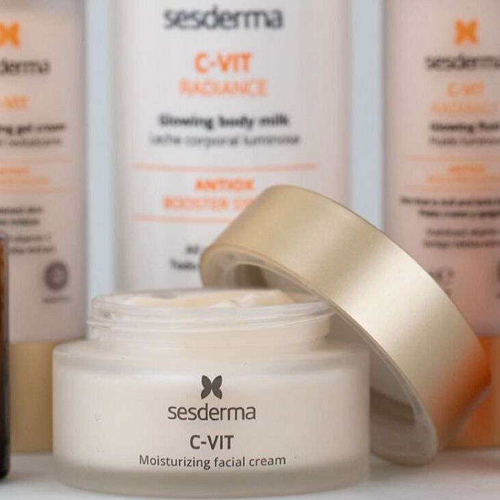 15 lat Sesderma w Polsce.  I o tym, jak zmieniła się pielęgnacja skóry Polek.